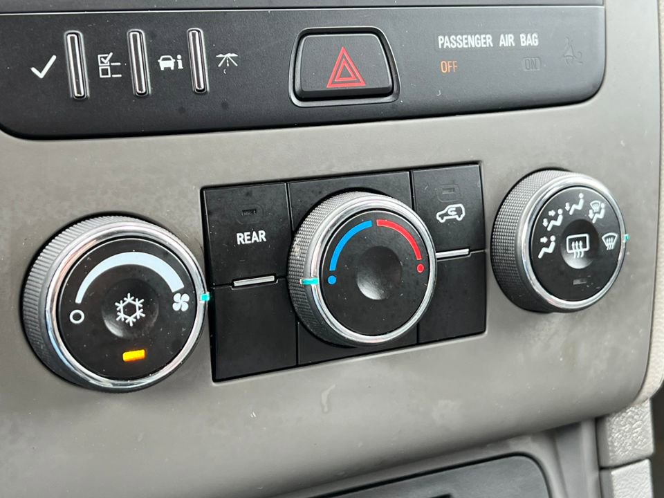 Used 2017 Chevrolet Traverse LS FWD image 22