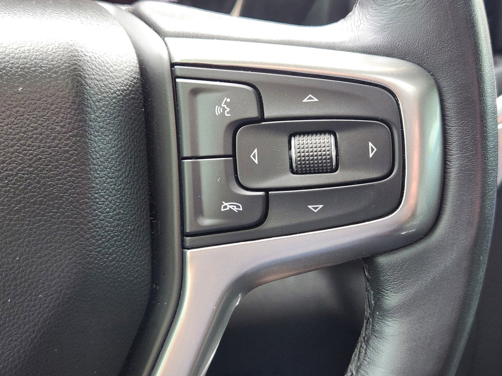 Used 2021 Chevrolet Silverado 1500 LTZ w/ LTZ Premium Texas Edition image 24