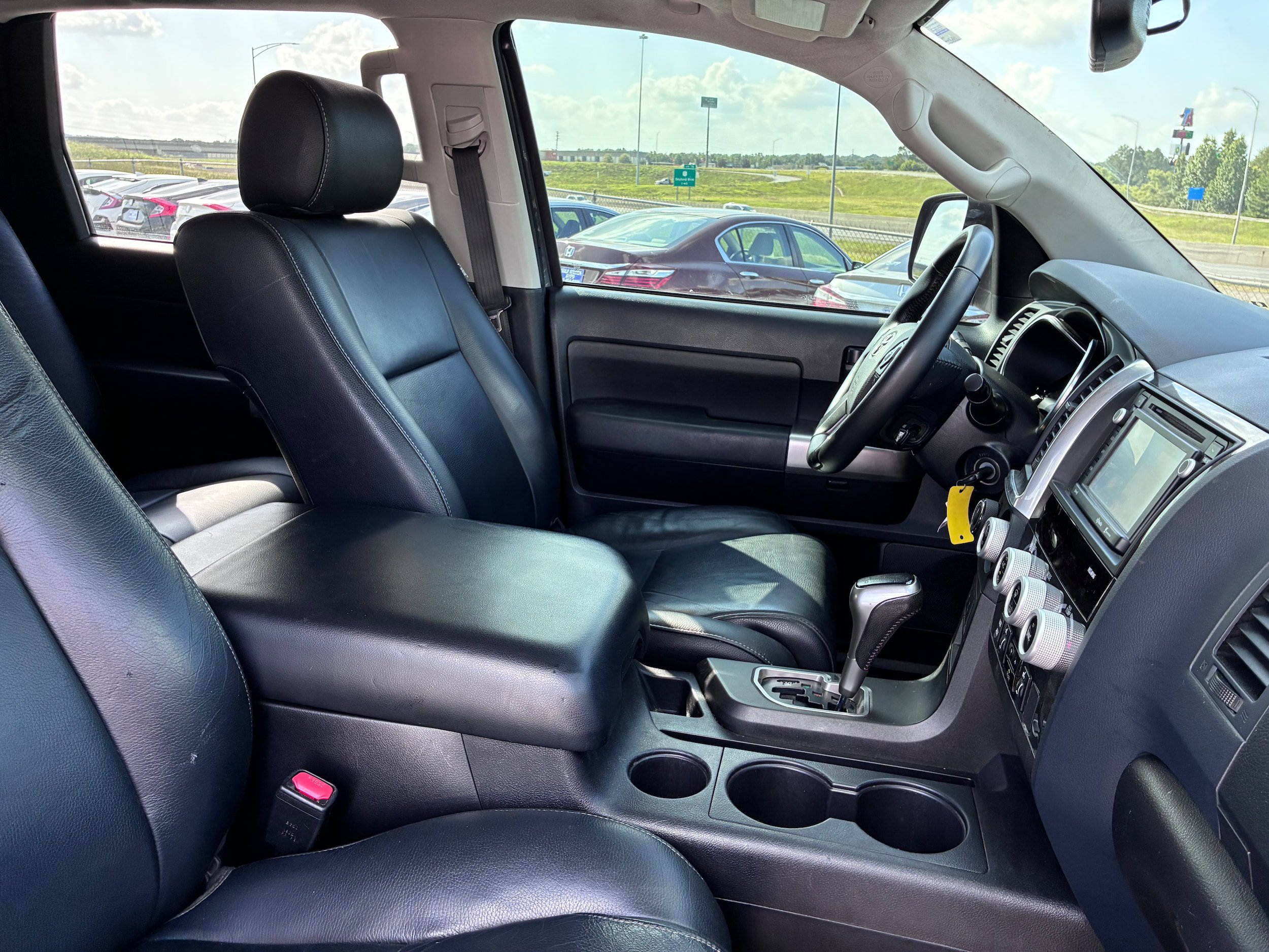 Used 2018 Toyota Sequoia TRD Sport AWD/4WD image 22