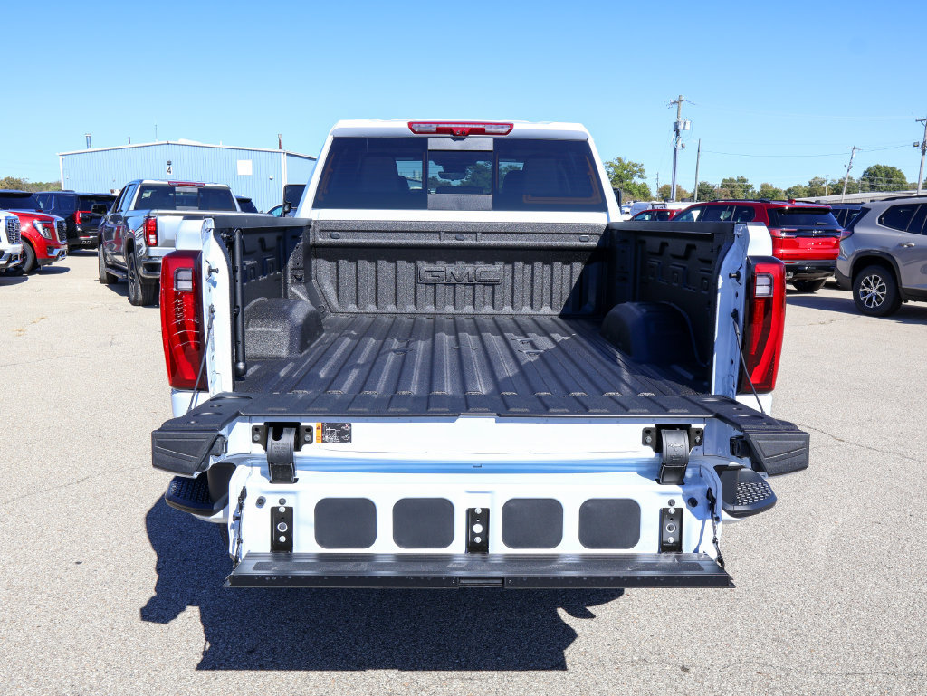 New 2026 GMC Sierra 3500 Denali w/ Denali Reserve Package AWD/4WD image 5