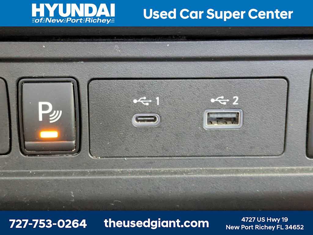 Used 2022 Nissan Frontier Pro-X w/ Technology Package image 25