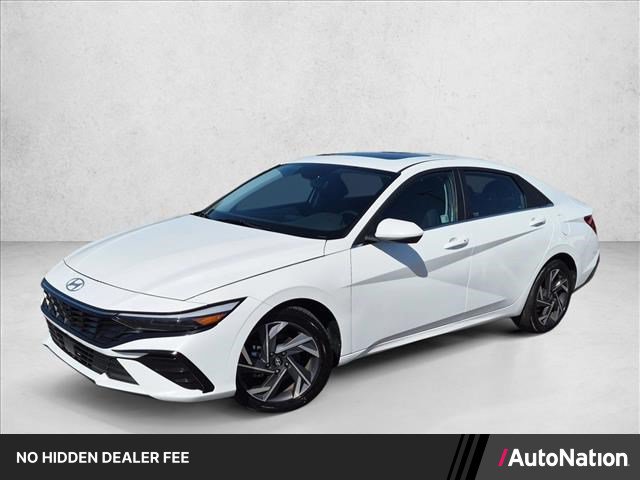 Used 2025 Hyundai Elantra SEL FWD image 1