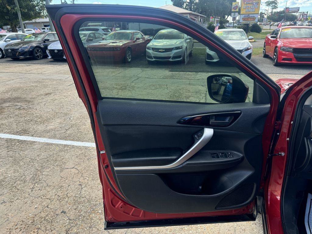 Used 2018 Mitsubishi Eclipse Cross ES AWD/4WD image 12