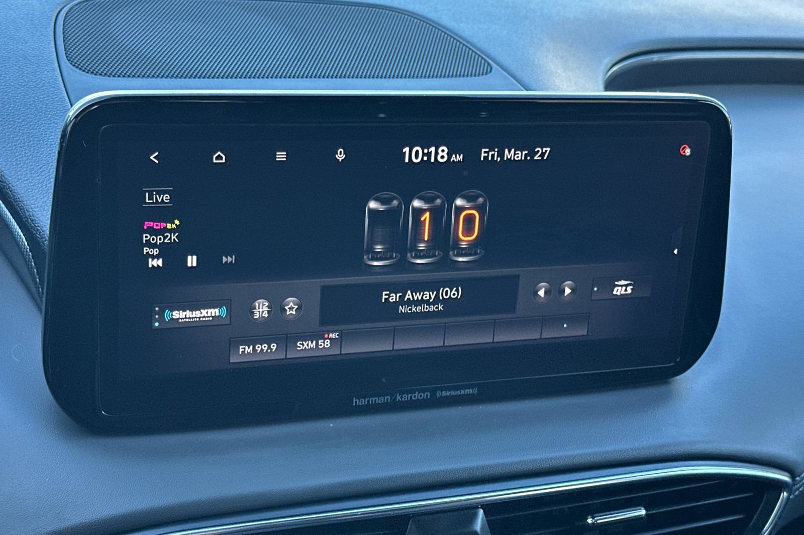 Used 2021 Hyundai Santa Fe Limited w/ Cargo Package image 18