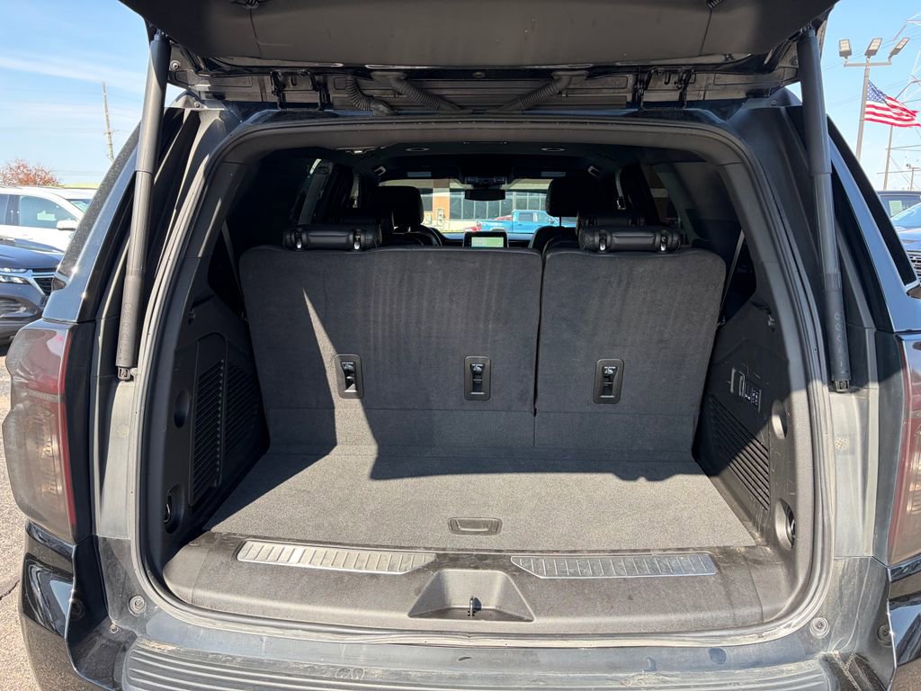 Used 2024 Chevrolet Tahoe RST w/ RST Performance Edition image 29