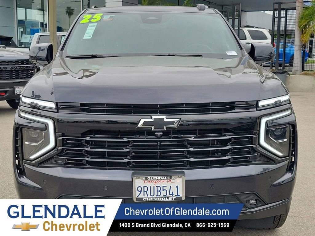 Certified 2025 Chevrolet Suburban RST image 17