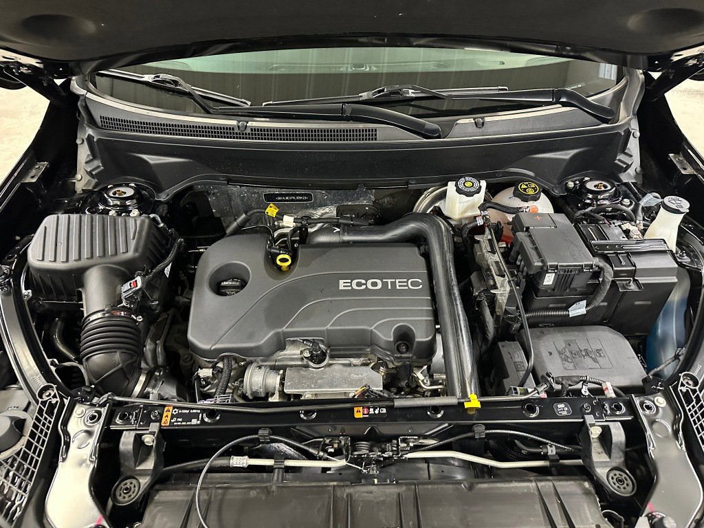 Certified 2022 GMC Terrain SLE w/ Driver Convenience Package image 39