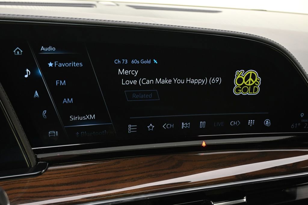 Certified 2024 Cadillac Escalade Sport Platinum w/ LPO, ONYX Package image 30