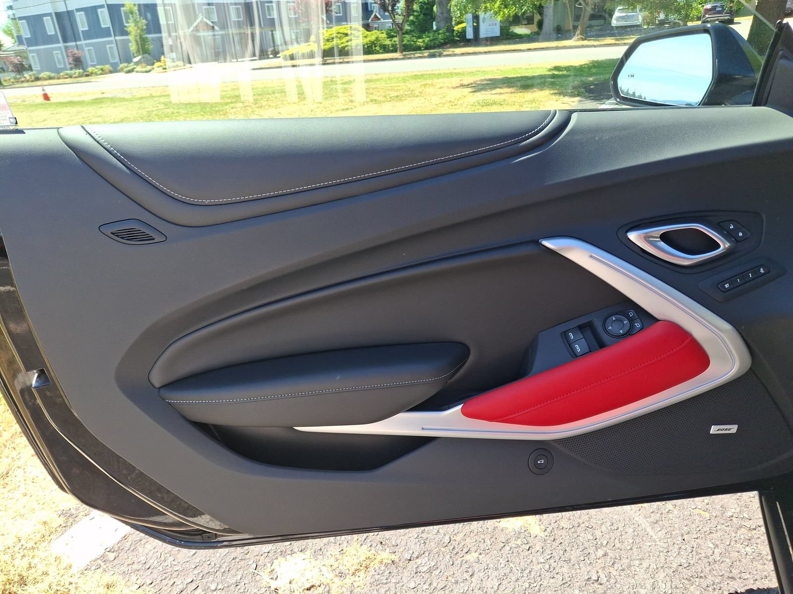 Used 2022 Chevrolet Camaro SS RWD image 15