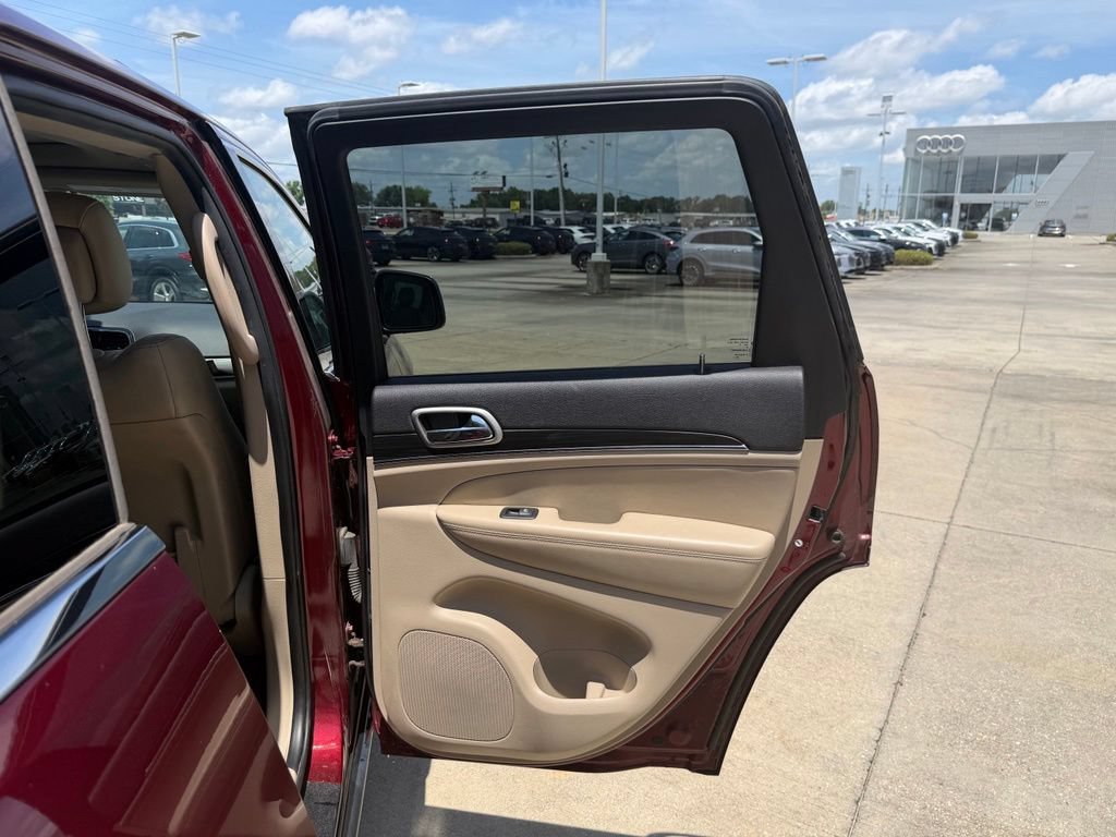 Used 2021 Jeep Grand Cherokee Limited w/ Luxury Group II AWD/4WD image 27