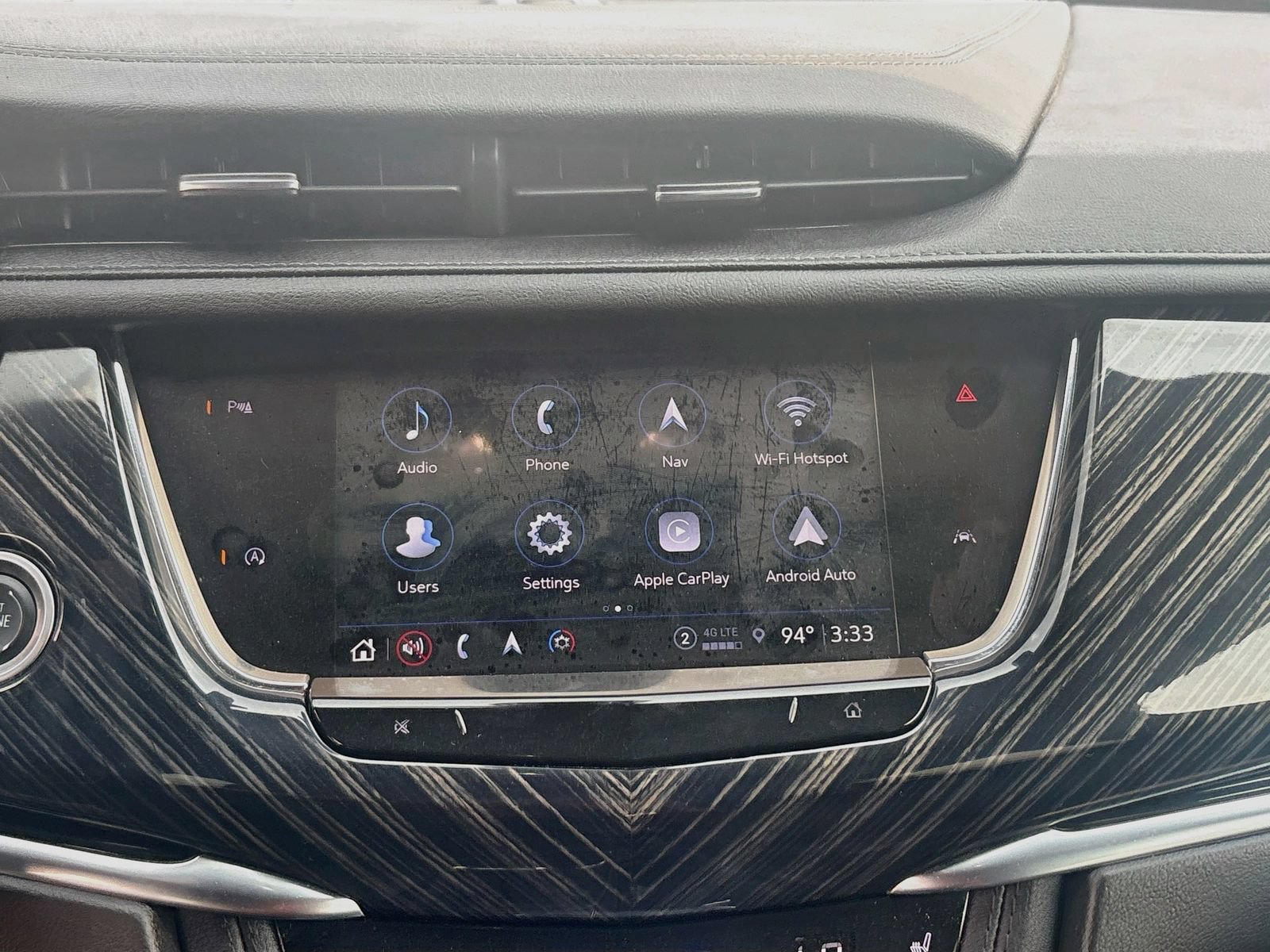 Used 2025 Cadillac XT6 Premium Luxury w/ LPO, Floor Liner Package AWD/4WD image 15