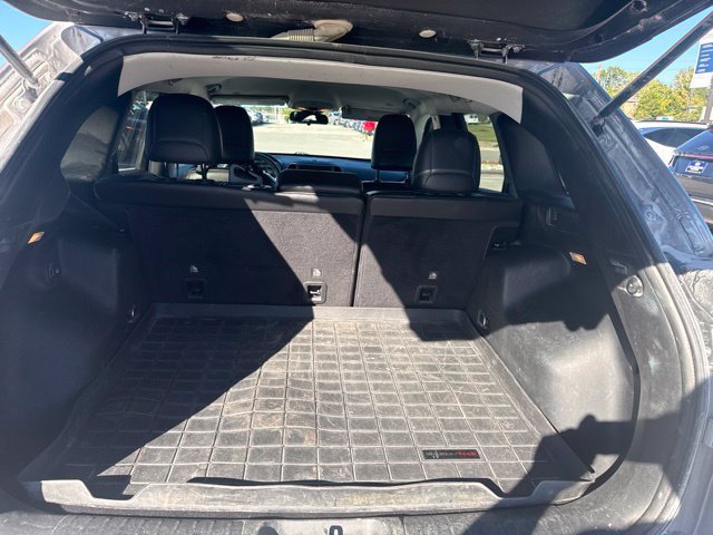 Used 2019 Jeep Cherokee Latitude Plus AWD/4WD image 15