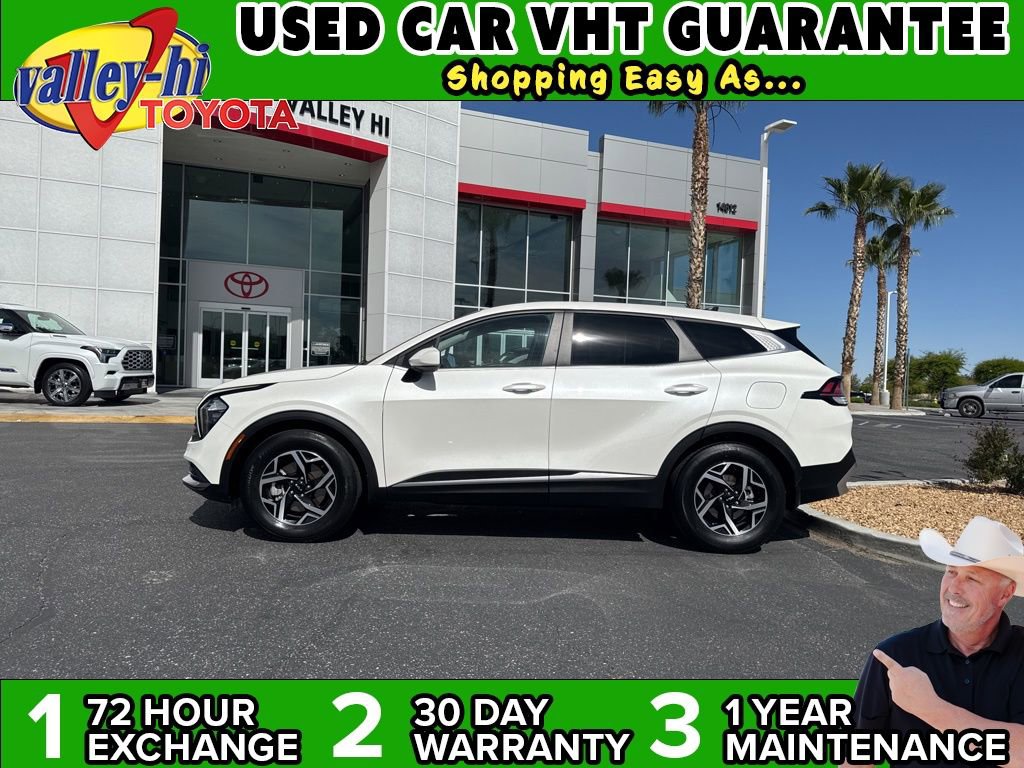 Used 2023 Kia Sportage LX FWD image 1