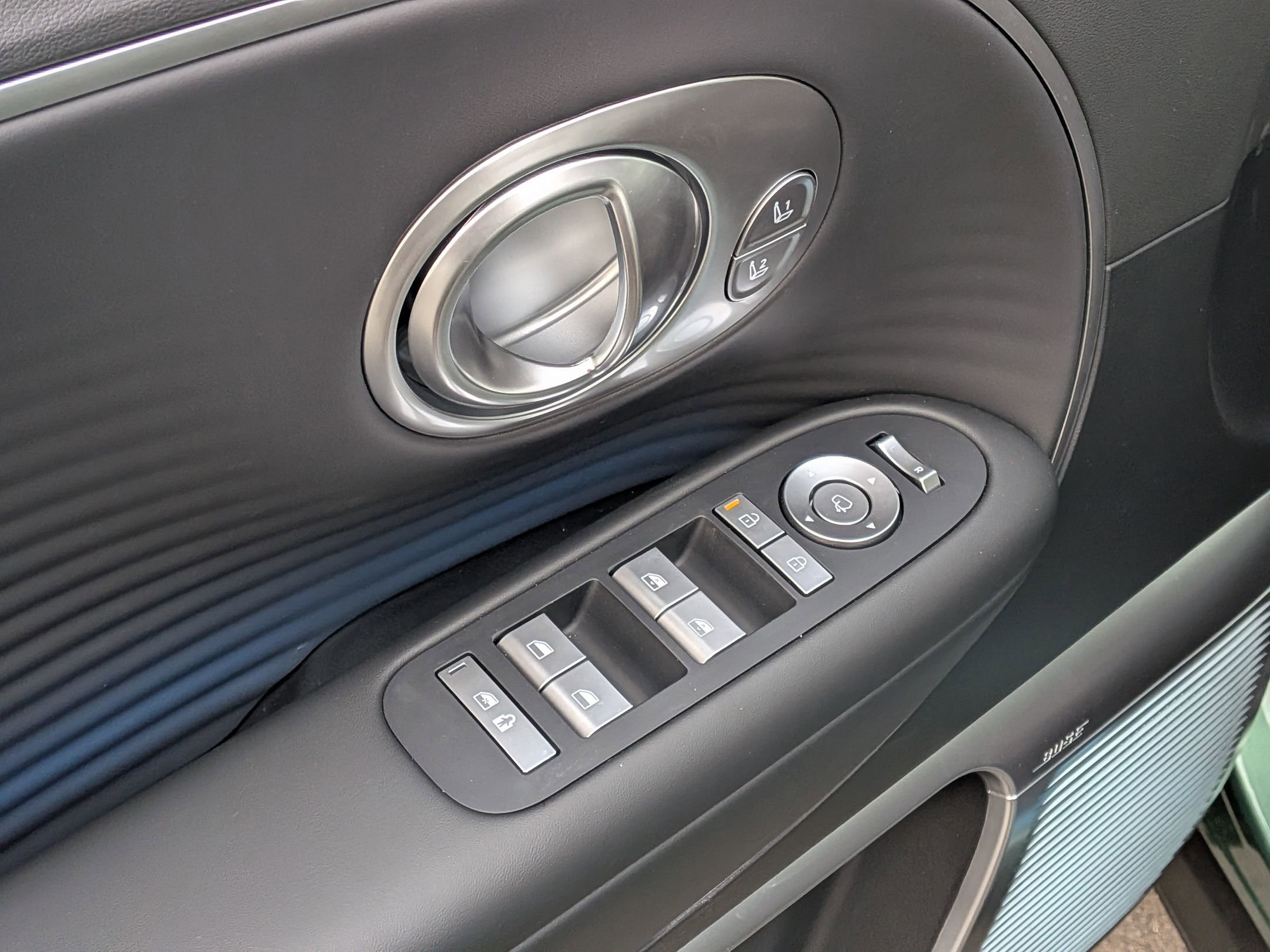 New 2026 Hyundai Ioniq 9 Limited image 16