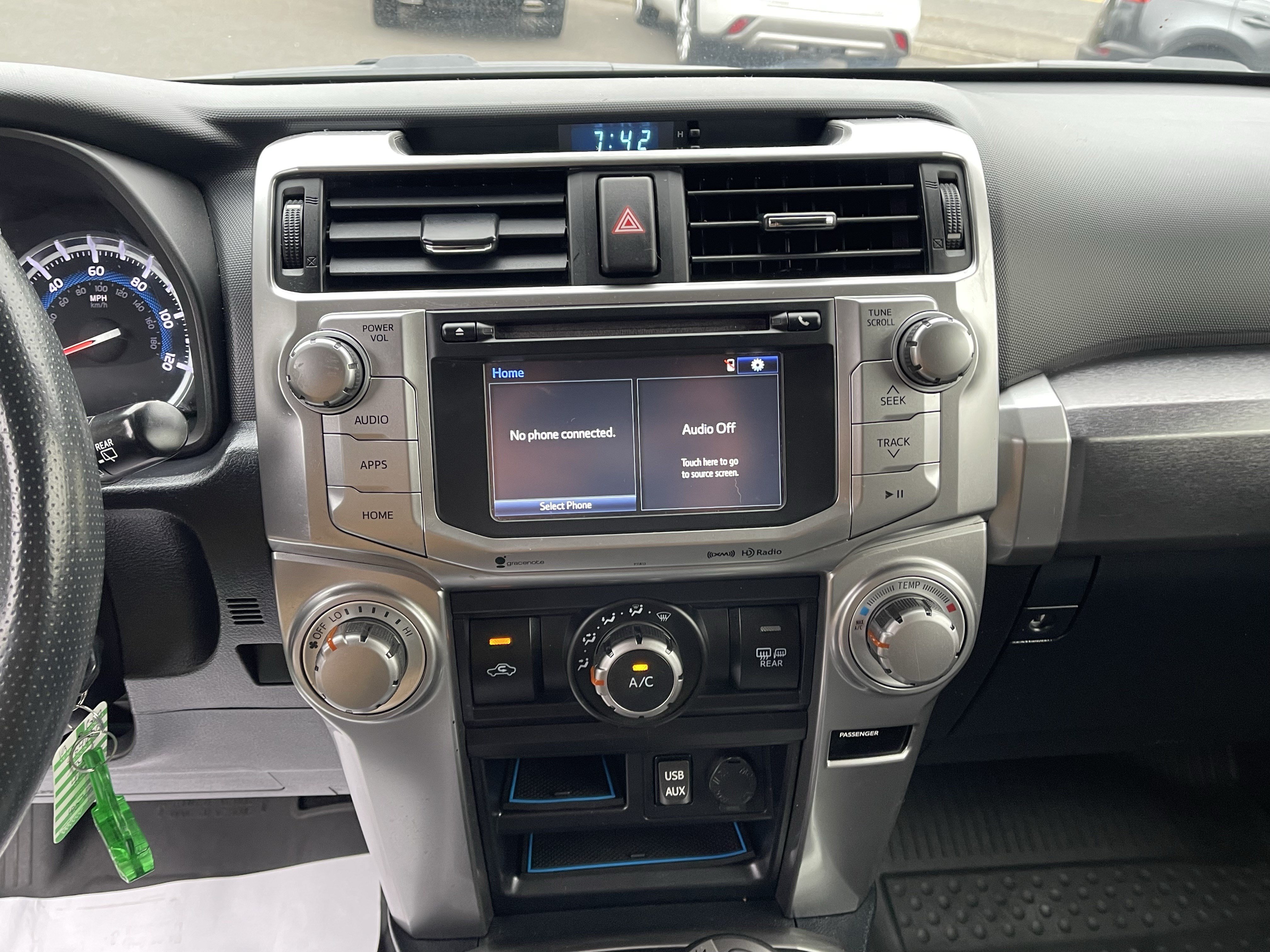 Certified 2019 Toyota 4Runner SR5 AWD/4WD image 22