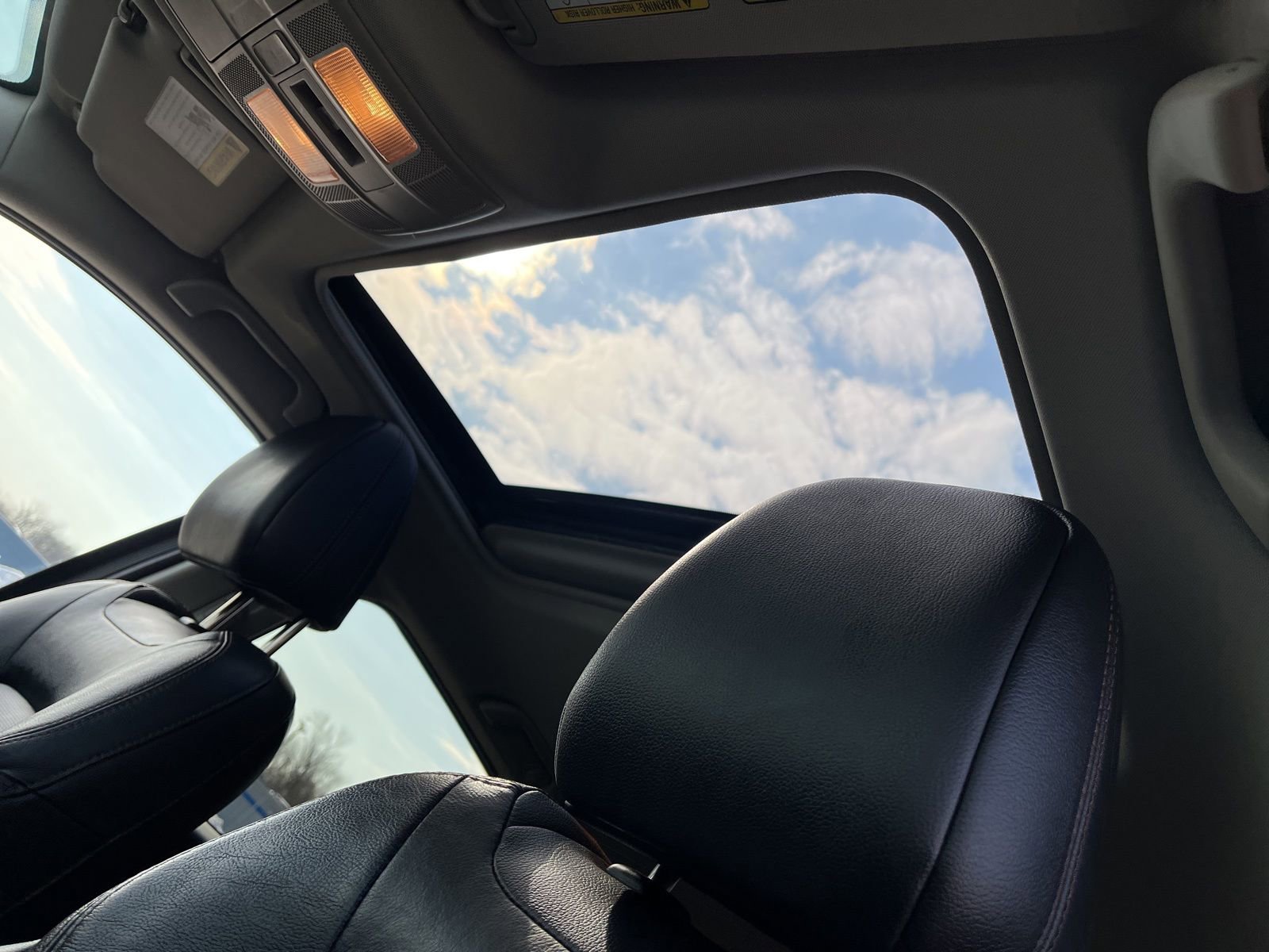 Used 2021 MAZDA CX-5 Touring image 32