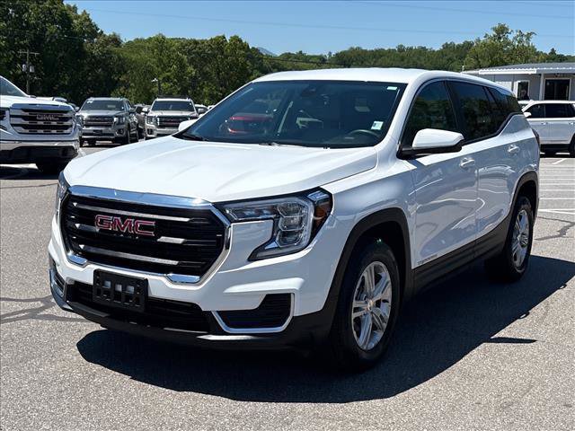 Used 2024 GMC Terrain SLE AWD/4WD image 4
