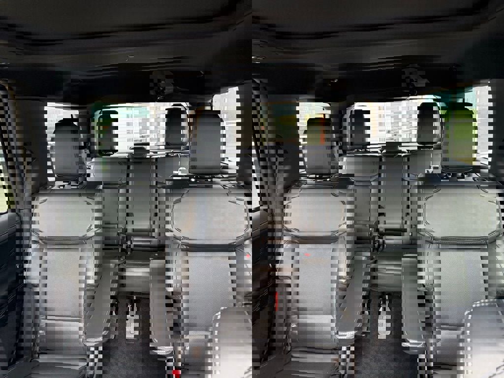 New 2025 Ford Expedition Platinum w/ Stealth Performance Package image 13