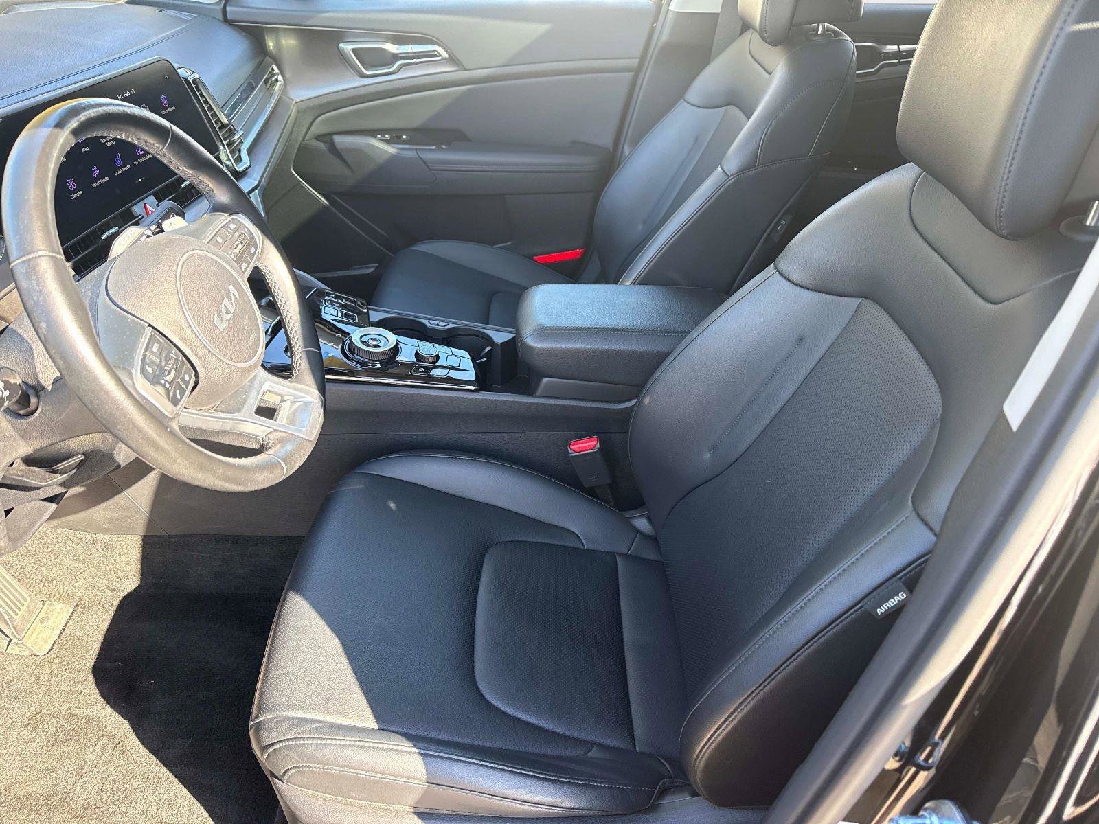 Used 2023 Kia Sportage EX w/ EX Premium Package image 21