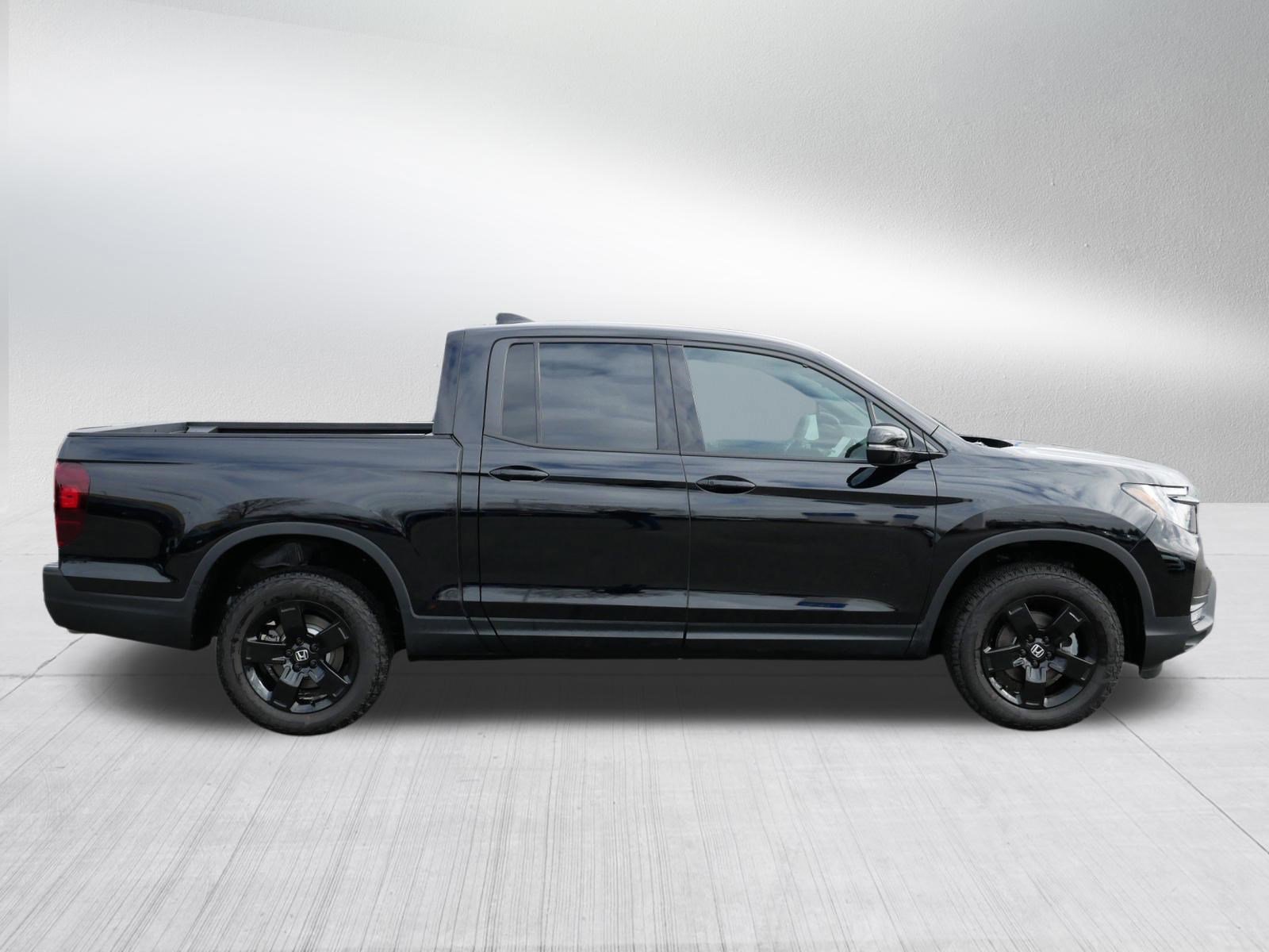 Certified 2026 Honda Ridgeline Black Edition image 8