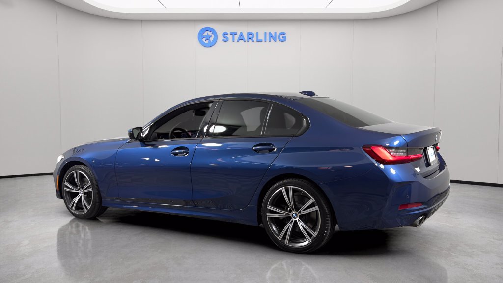 Used 2023 BMW 330i Sedan w/ Premium Package RWD image 4