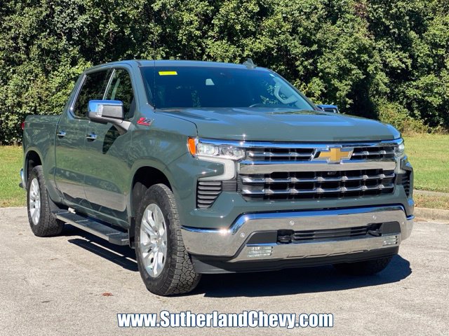 Used 2025 Chevrolet Silverado 1500 LTZ AWD/4WD image 9