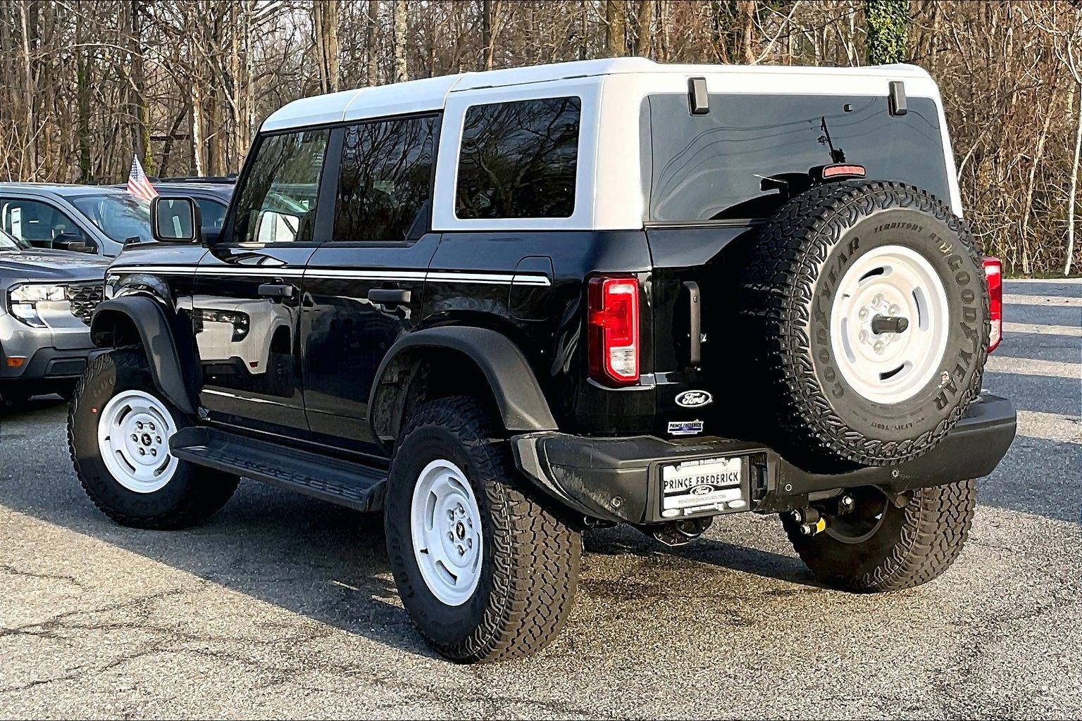 New 2026 Ford Bronco Heritage Edition AWD/4WD image 3