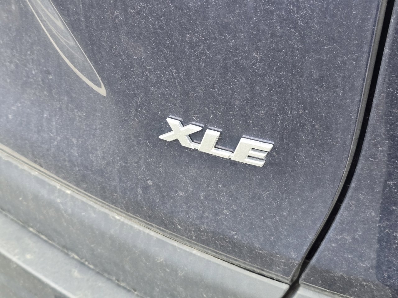 Used 2023 Toyota RAV4 XLE w/ Convenience Package image 14