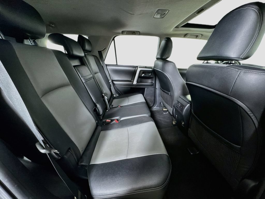Used 2015 Toyota 4Runner SR5 Premium AWD/4WD image 29