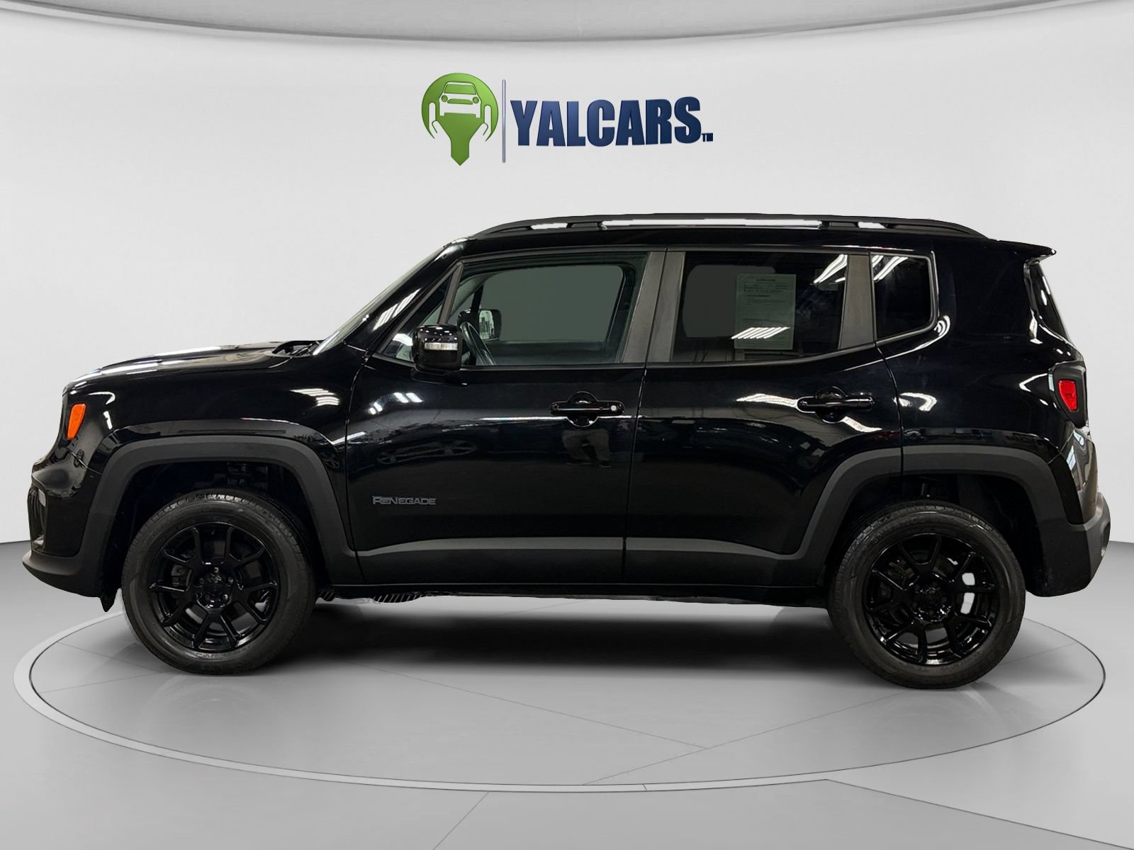 Used 2019 Jeep Renegade Altitude w/ Quick Order Package 2XM AWD/4WD image 2