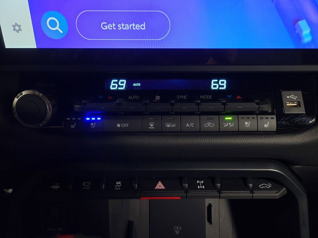 Used 2025 Toyota Tundra TRD Pro AWD/4WD image 18