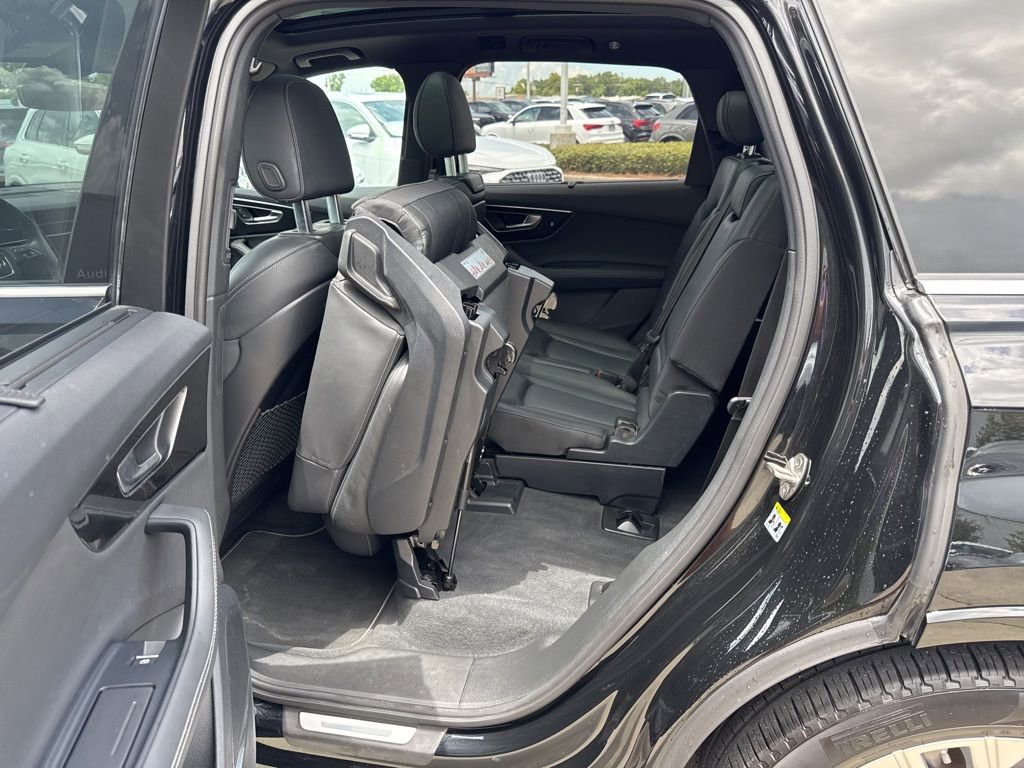 Used 2025 Audi Q7 3.0T Prestige w/ Prestige Package image 26