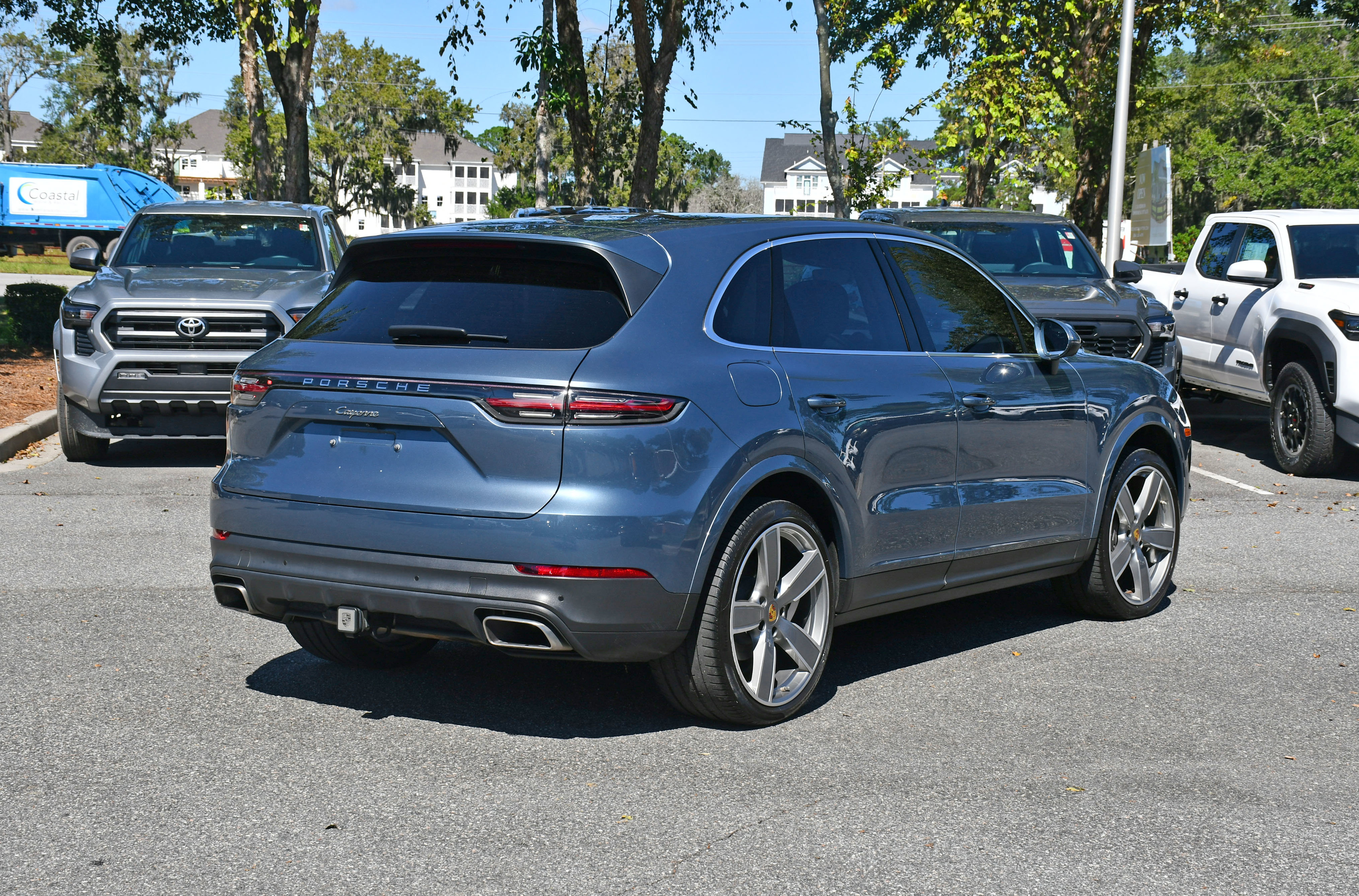 Used 2019 Porsche Cayenne image 4