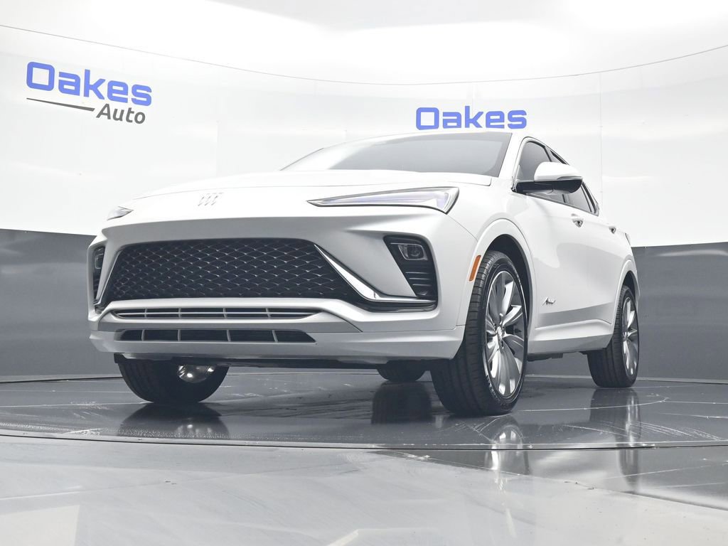 Used 2024 Buick Envista Avenir image 40