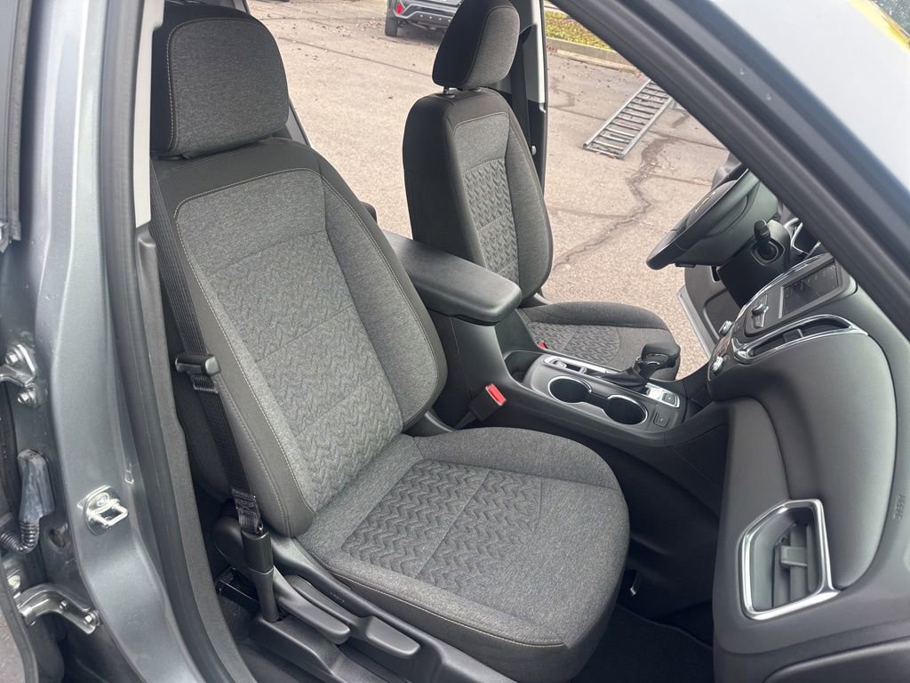 Used 2024 Chevrolet Equinox LT image 14