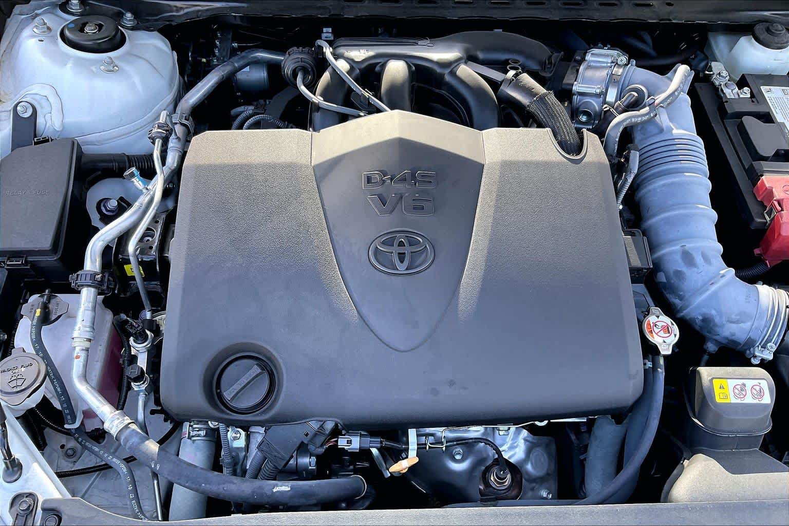 Used 2023 Toyota Camry XSE FWD image 32