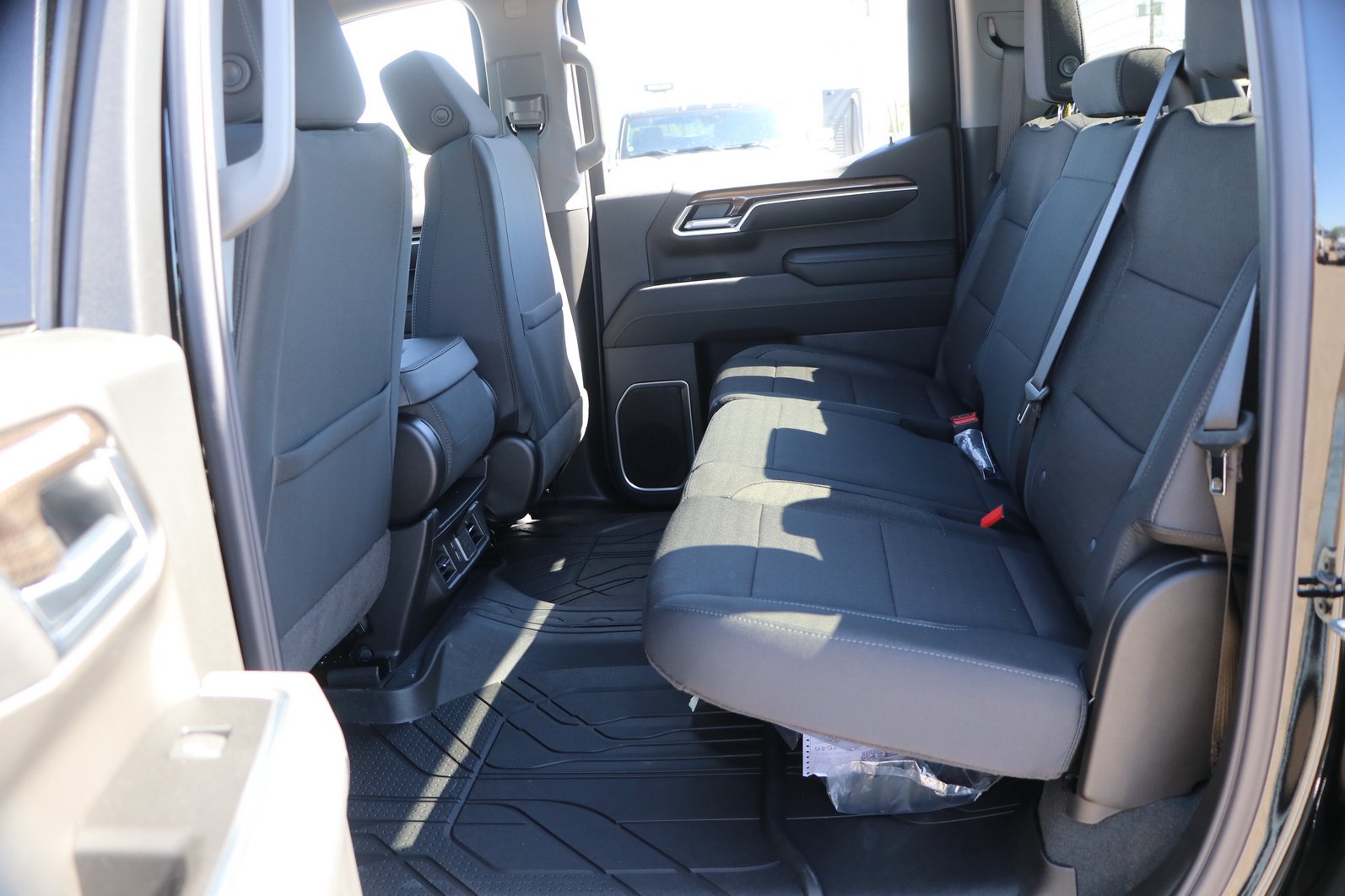 New 2026 Chevrolet Silverado 1500 RST w/ RST Select Package AWD/4WD image 28