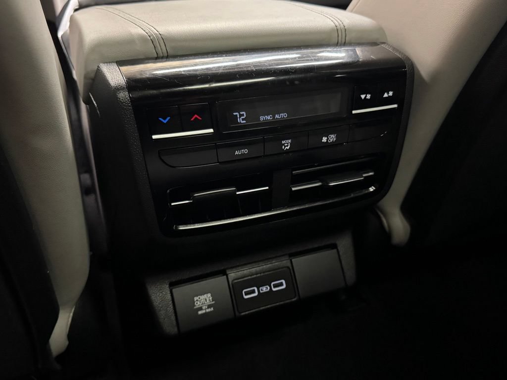 Certified 2023 Acura MDX w/ Technology Package AWD/4WD image 32