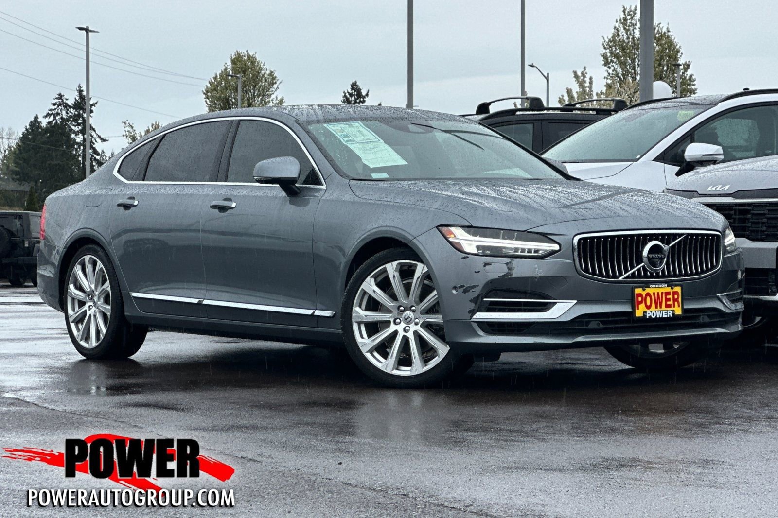 Used 2018 Volvo S90 T8 Inscription w/ Convenience Package