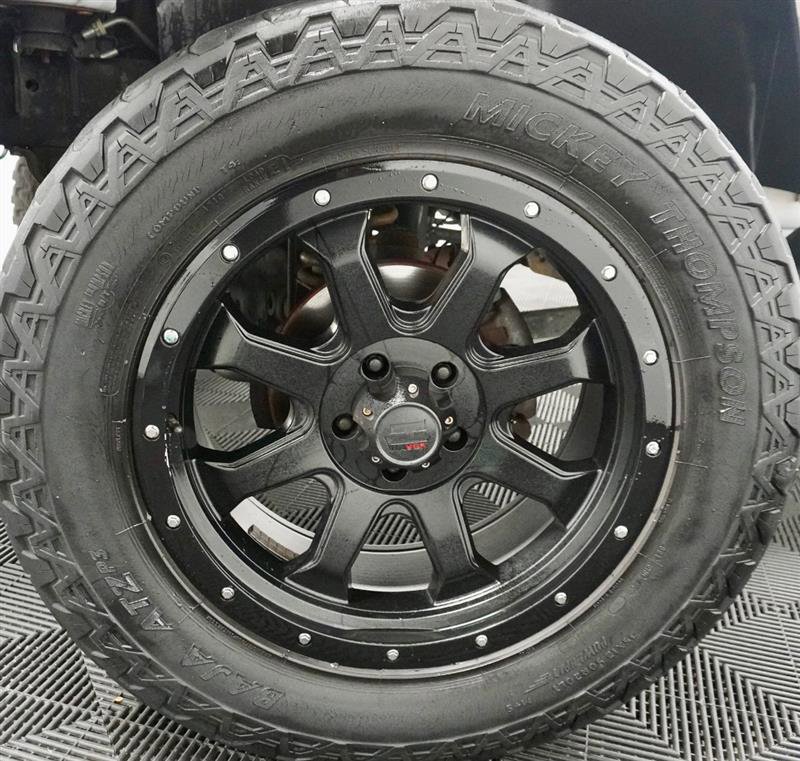 Used 2016 Jeep Wrangler Unlimited Sahara w/ Max Tow Package image 3