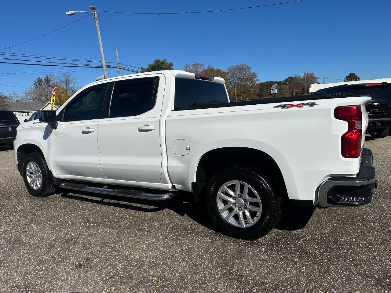 Used 2021 Chevrolet Silverado 1500 LT image 23