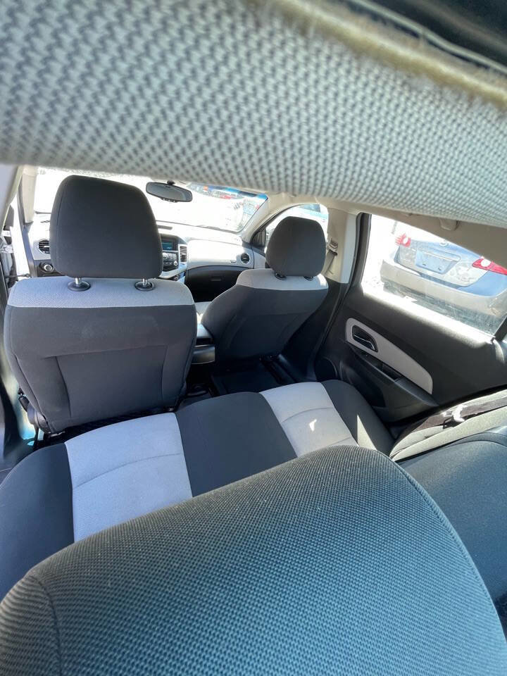 Used 2012 Chevrolet Cruze LS w/ Connectivity Package image 17
