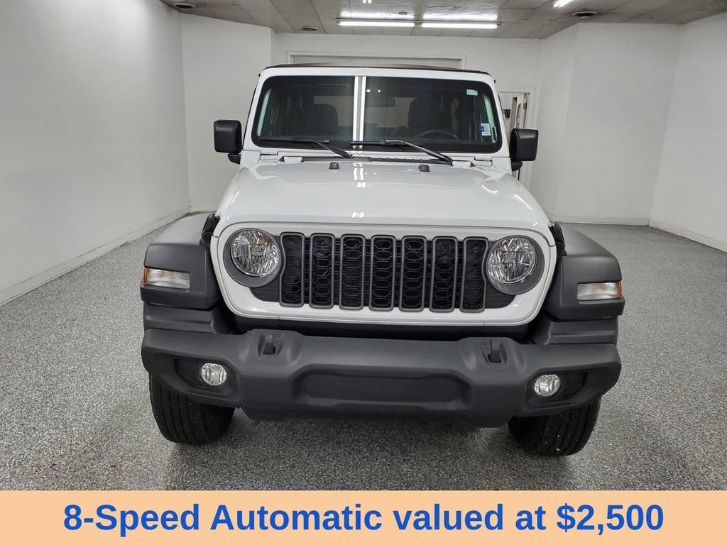 Used 2025 Jeep Wrangler Sport AWD/4WD image 2