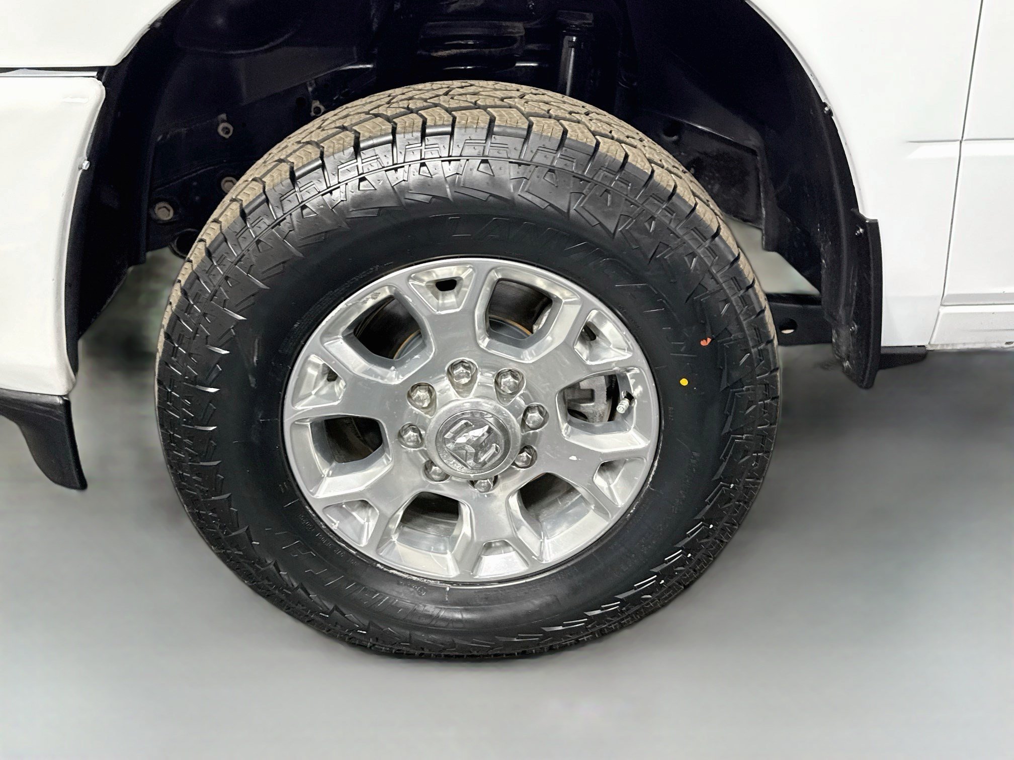 Used 2024 RAM 2500 Laramie AWD/4WD image 37