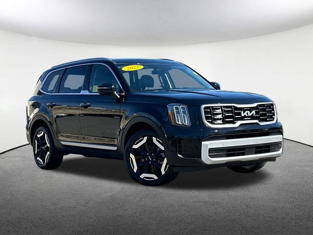 Used 2025 Kia Telluride S AWD/4WD image 2