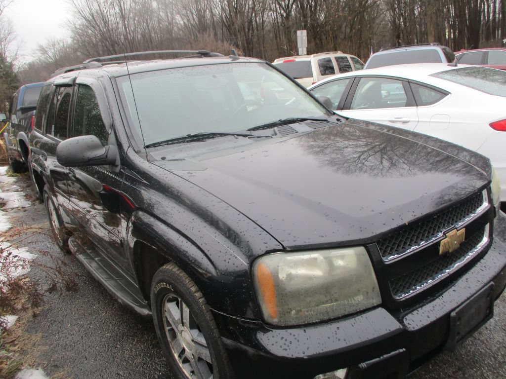 Used 2007 Chevrolet TrailBlazer LT AWD/4WD image 2