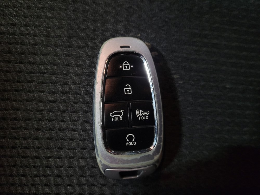 Used 2023 Hyundai Santa Fe SEL AWD/4WD image 32