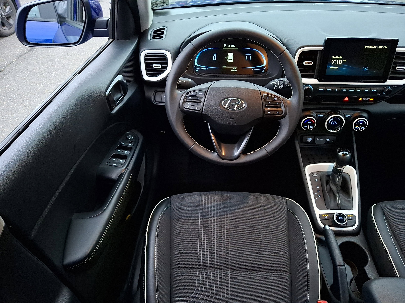 Certified 2023 Hyundai Venue Limited image 11