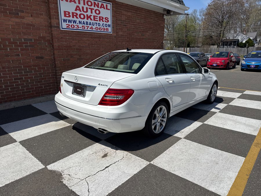Used 2013 Mercedes-Benz C 300 Luxury image 3