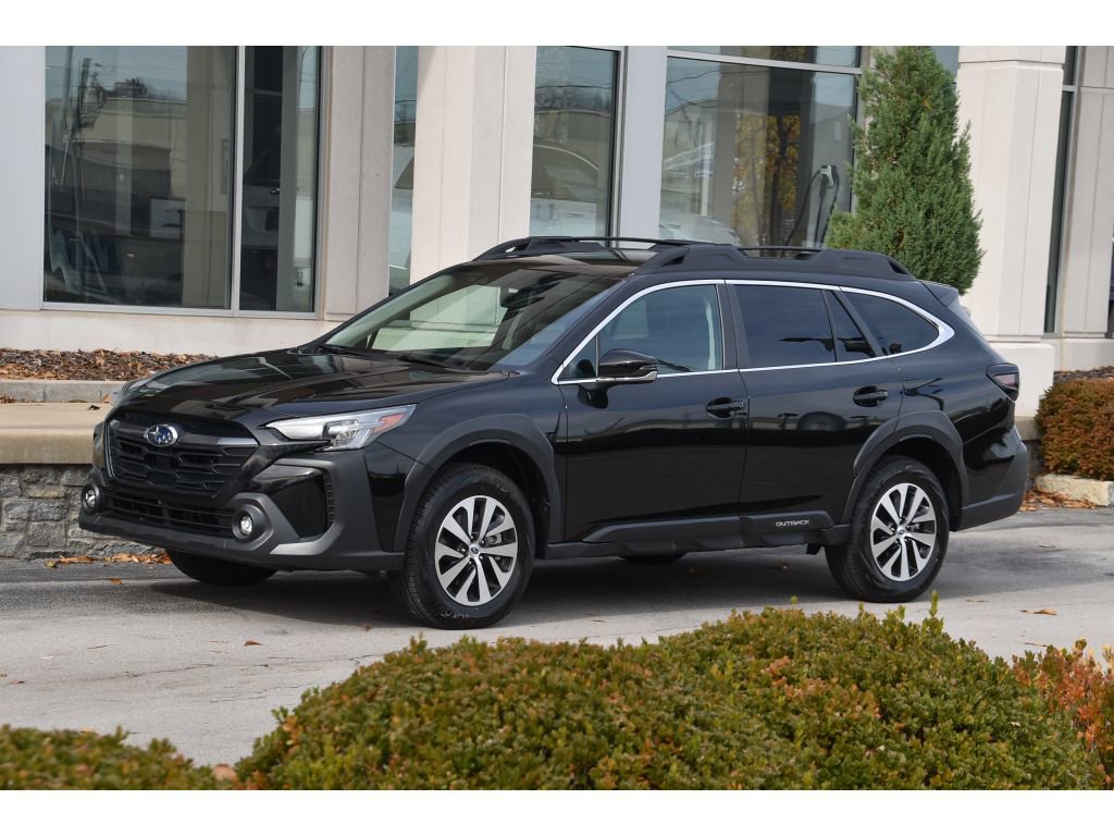 Certified 2025 Subaru Outback Premium image 7